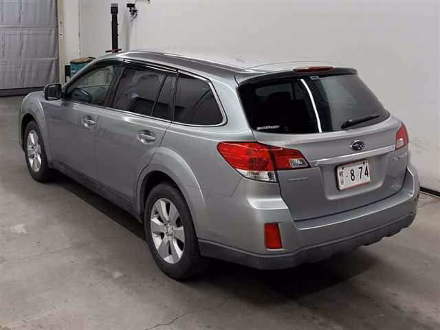 SUBARU OUTBACK