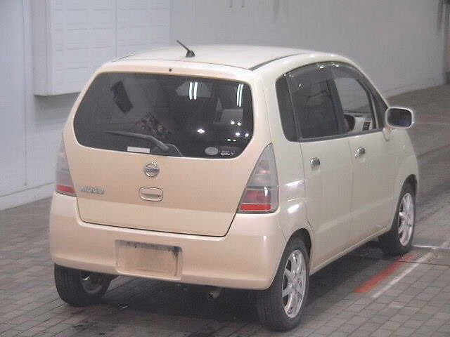 NISSAN MOCO