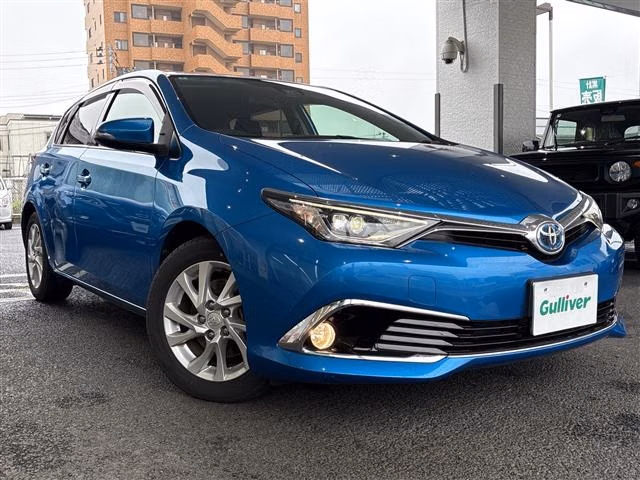 TOYOTA AURIS