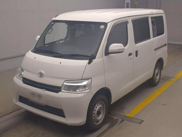 TOYOTA TOWN ACE
