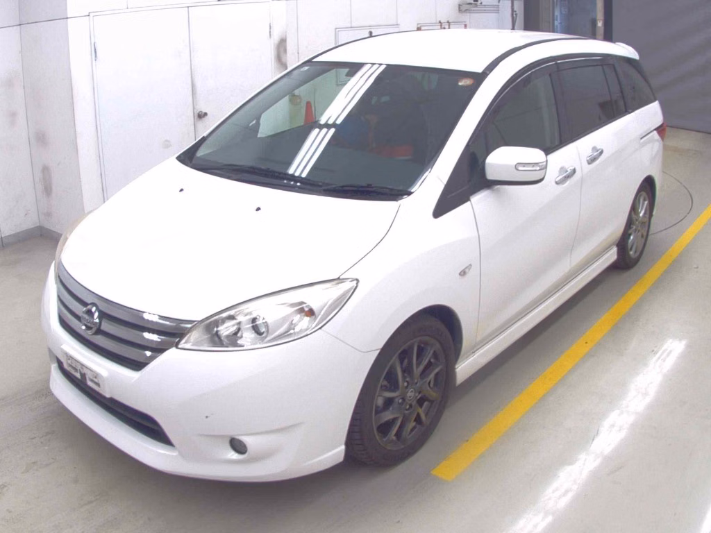 NISSAN LAFESTA
