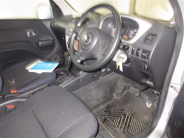 DAIHATSU TERIOS KID