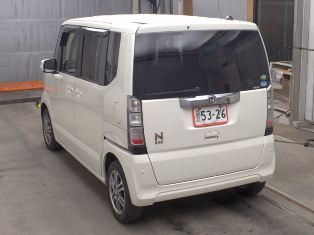 HONDA N-BOX