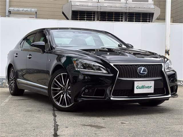Lexus LS600h
