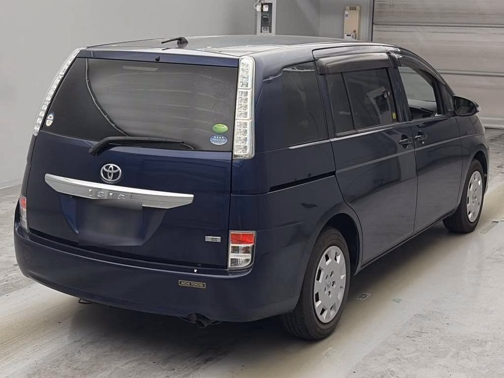 TOYOTA ISIS