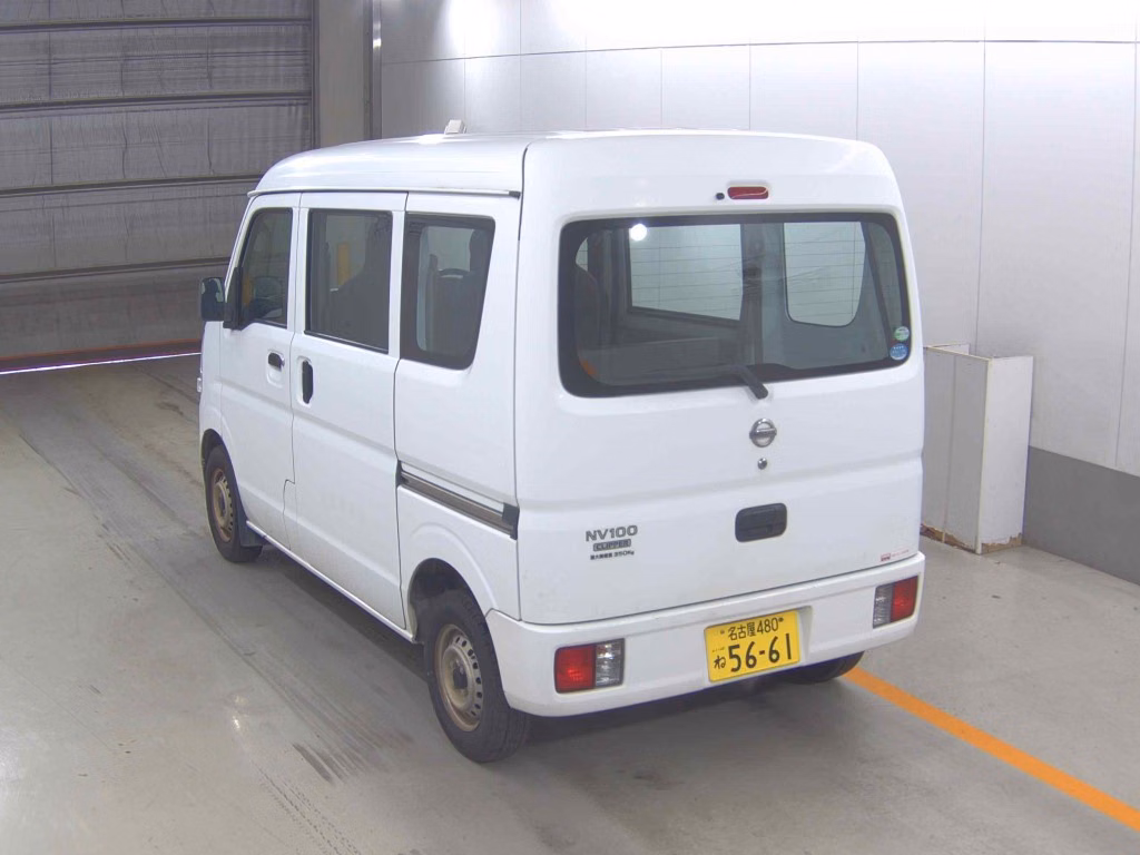 NISSAN NV100 CLIPPER