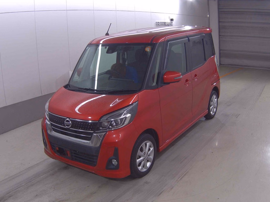 NISSAN DAYZ ROOX