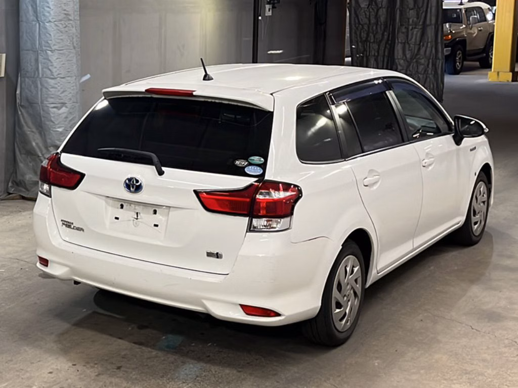 TOYOTA COROLLA FIELDER