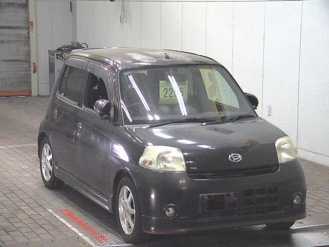DAIHATSU ESSE