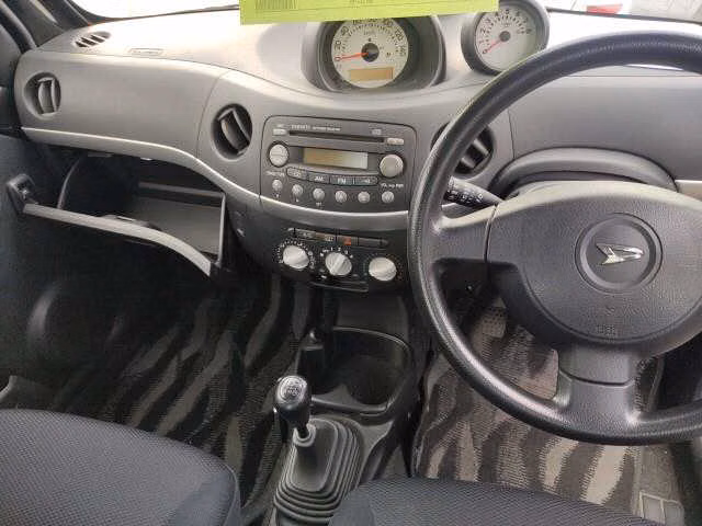 DAIHATSU ESSE