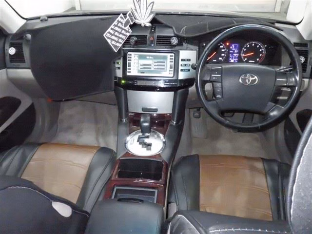 TOYOTA MARK X