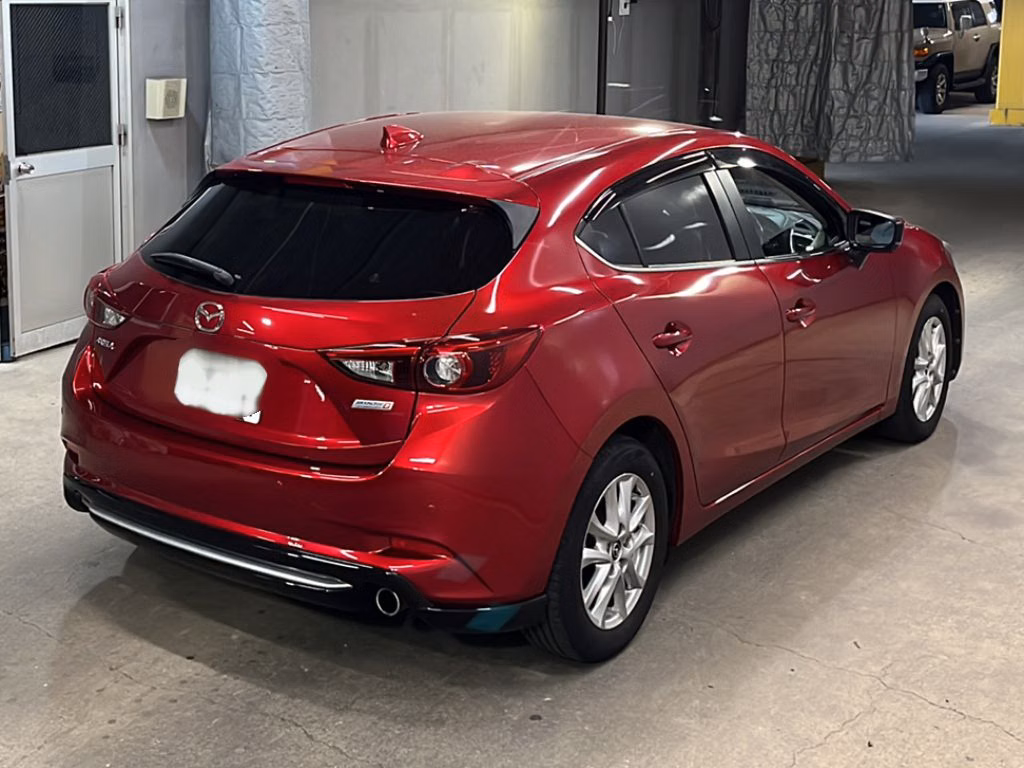 MAZDA AXELA