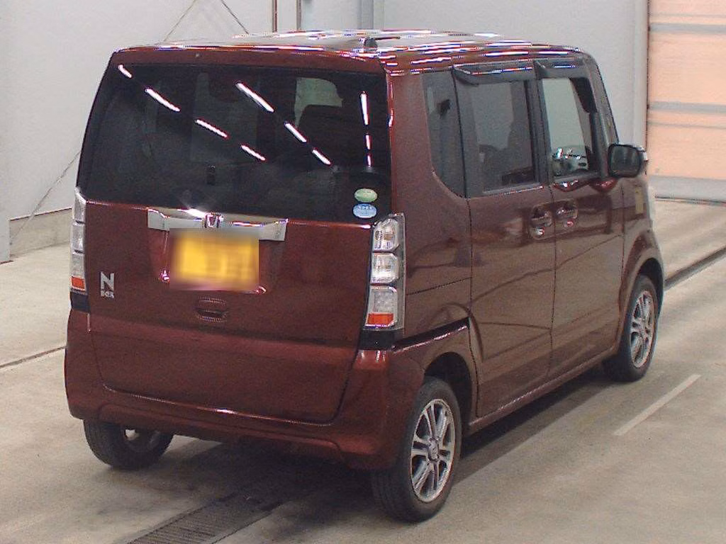 HONDA N-BOX