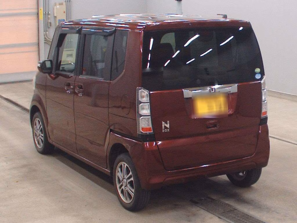 HONDA N-BOX