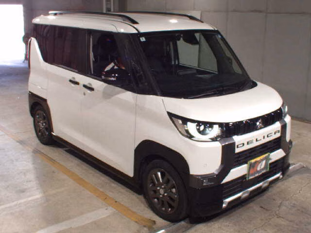 MITSUBISHI DELICA MINI