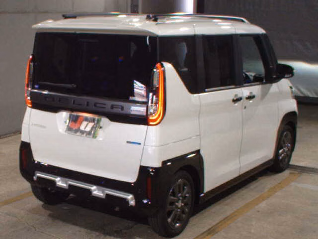 MITSUBISHI DELICA MINI