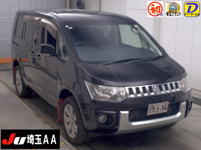 MITSUBISHI DELICA D:5