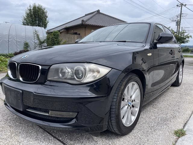 BMW 1-SERIES