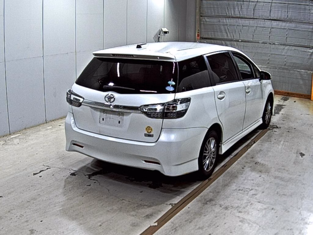 TOYOTA WISH