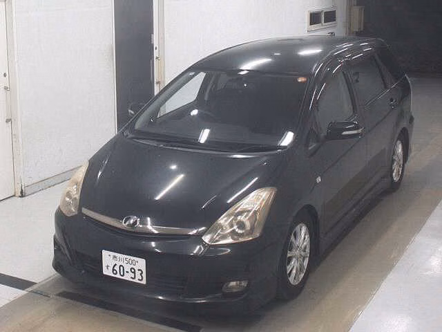 TOYOTA WISH