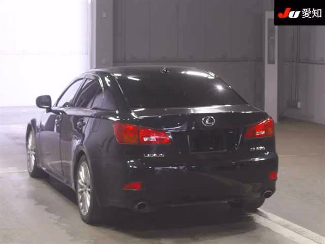 LEXUS IS350