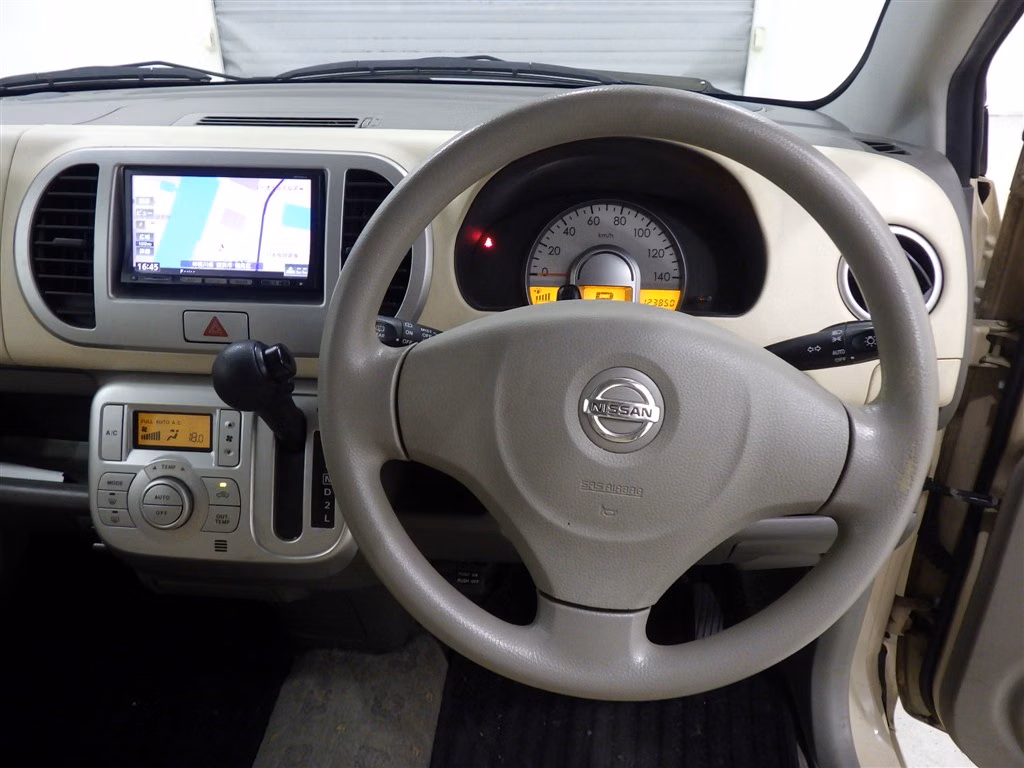 NISSAN MOCO