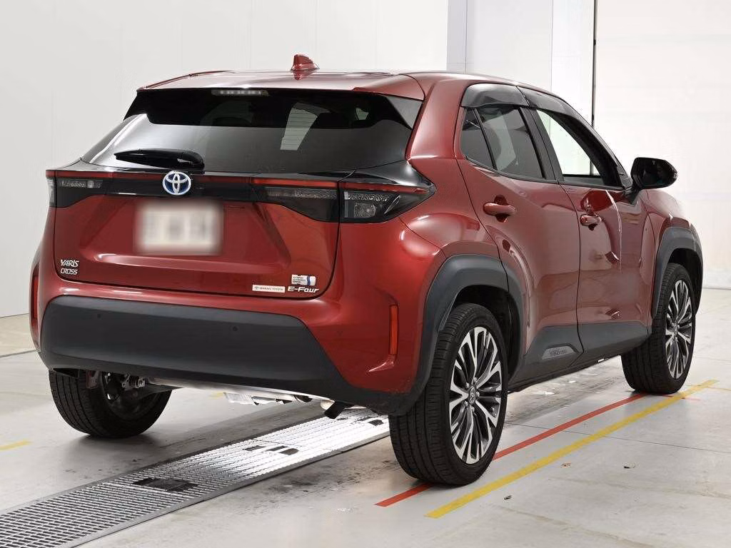 TOYOTA YARIS CROSS