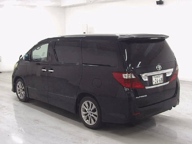 TOYOTA ALPHARD