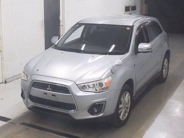 MITSUBISHI RVR