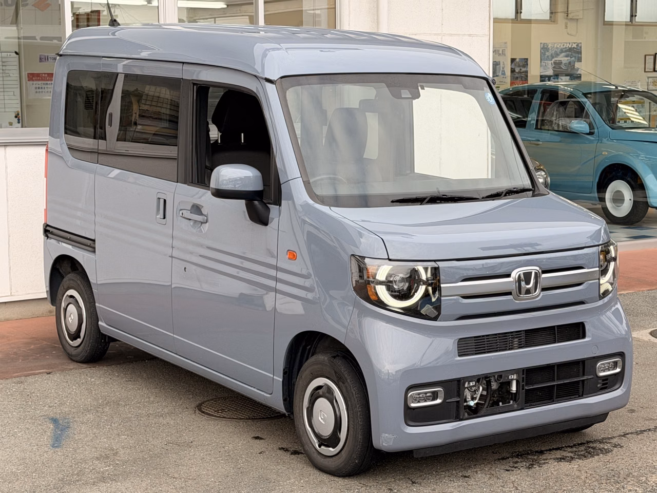 HONDA N-VAN