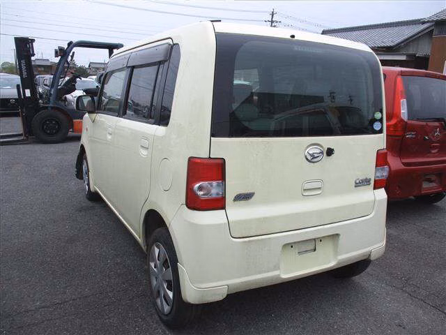 DAIHATSU MOVE CONTE