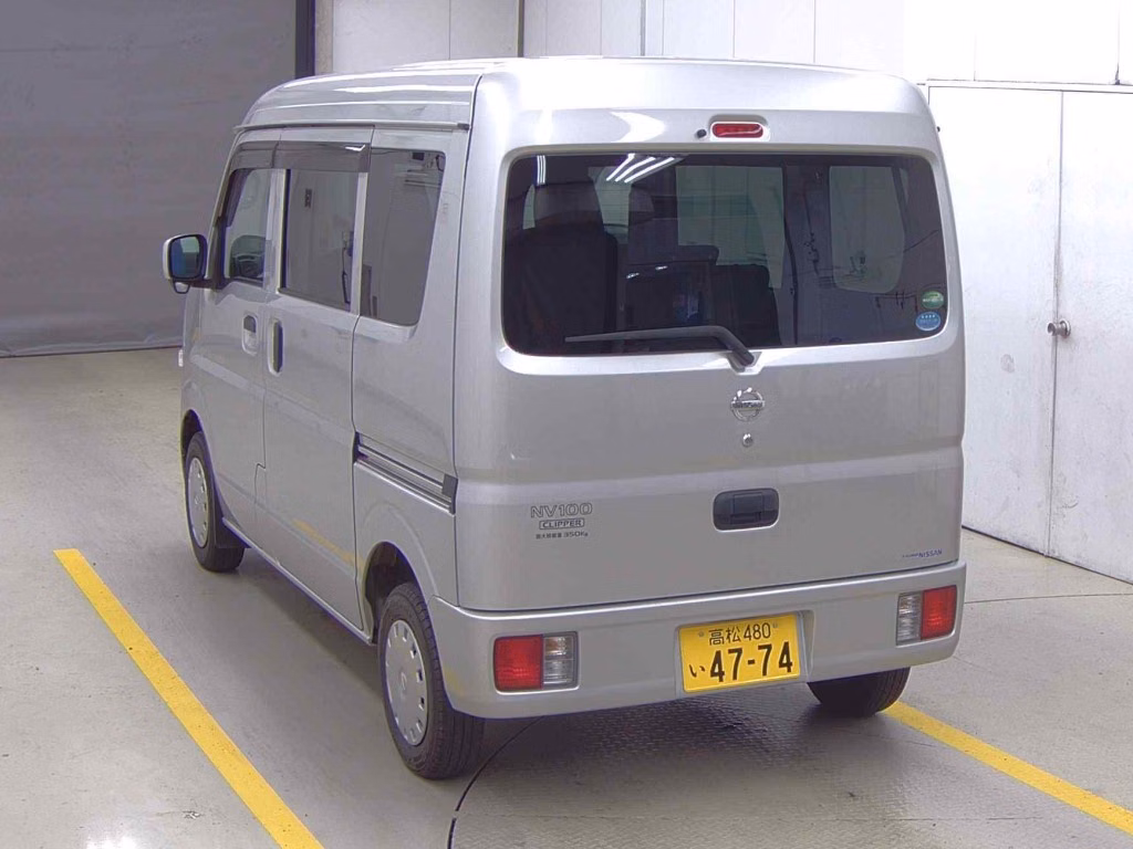 NISSAN NV100 CLIPPER