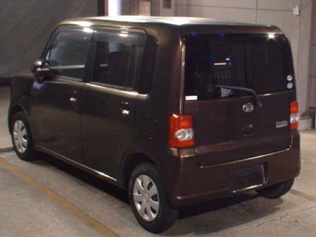 DAIHATSU MOVE CONTE