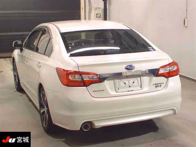 SUBARU LEGACY B4