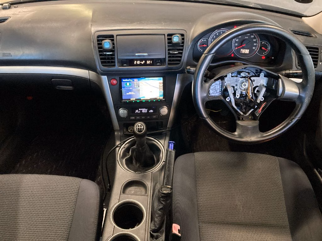 SUBARU LEGACY B4