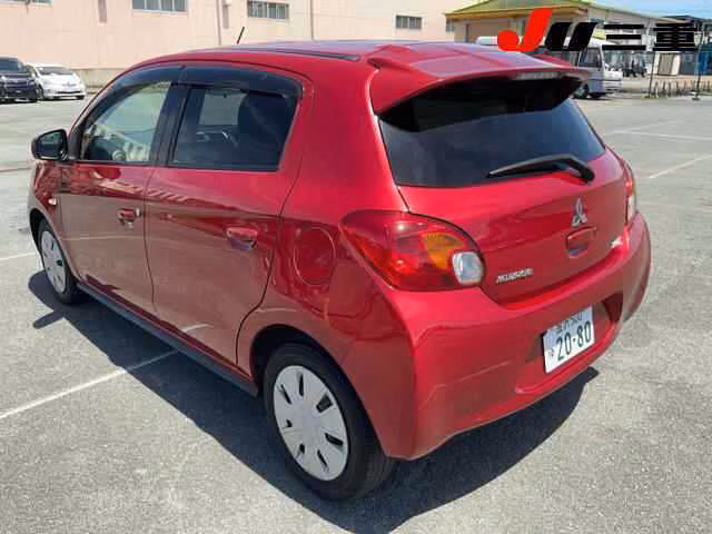 MITSUBISHI MIRAGE