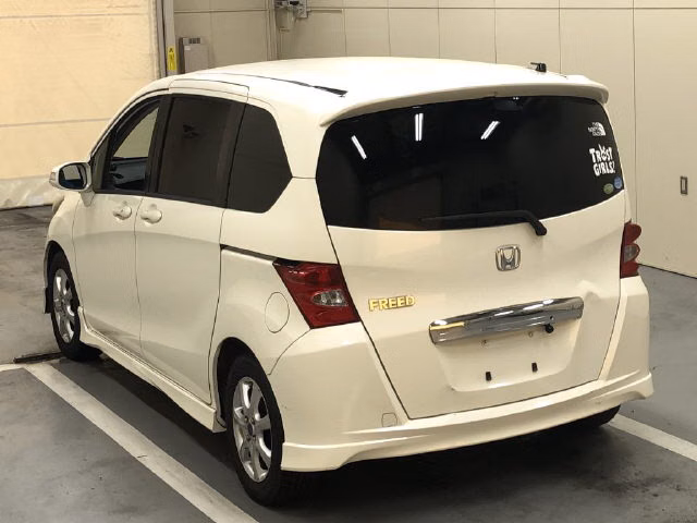 HONDA FREED
