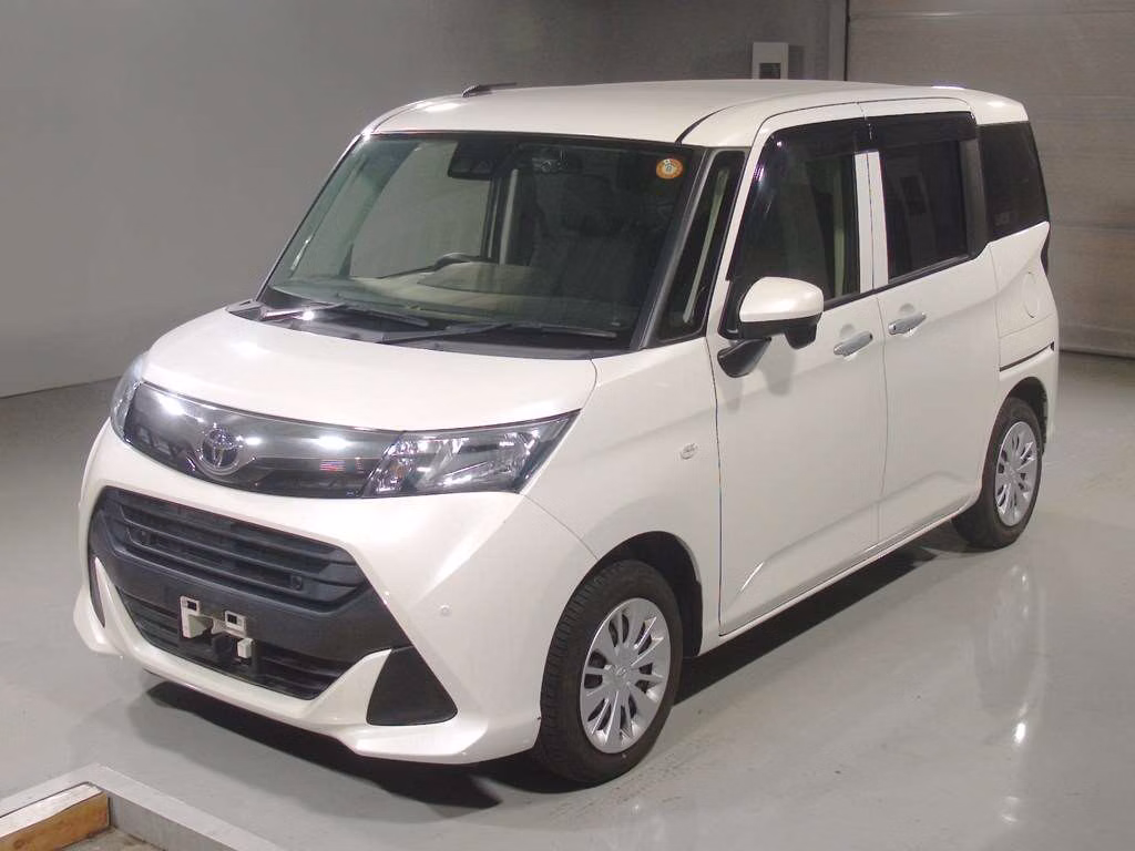 TOYOTA TANK