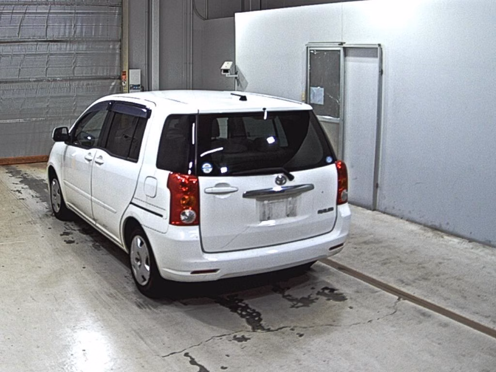 TOYOTA RAUM