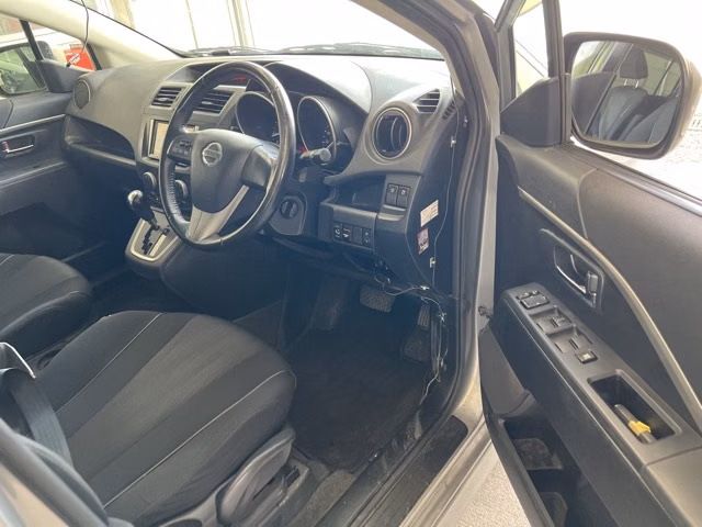 NISSAN LAFESTA