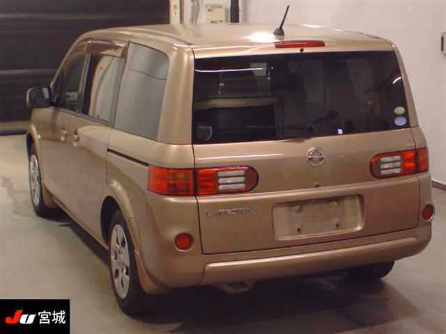 NISSAN LAFESTA