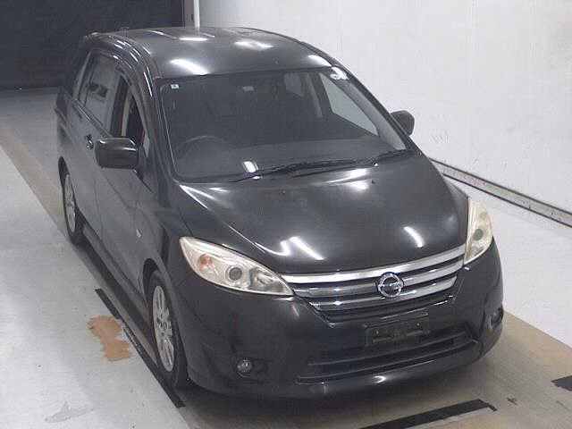 Nissan Lafesta