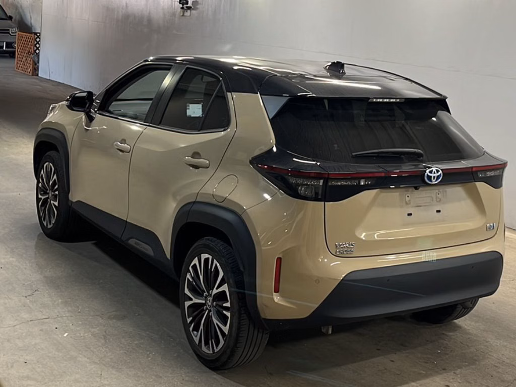 TOYOTA YARIS CROSS