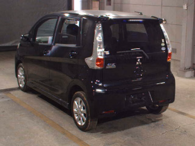 MITSUBISHI EK CUSTOM