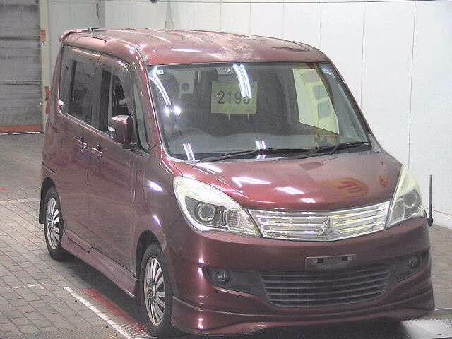 MITSUBISHI DELICA D:2