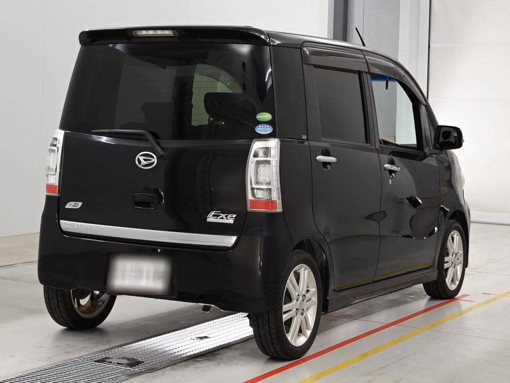DAIHATSU TANTO EXE