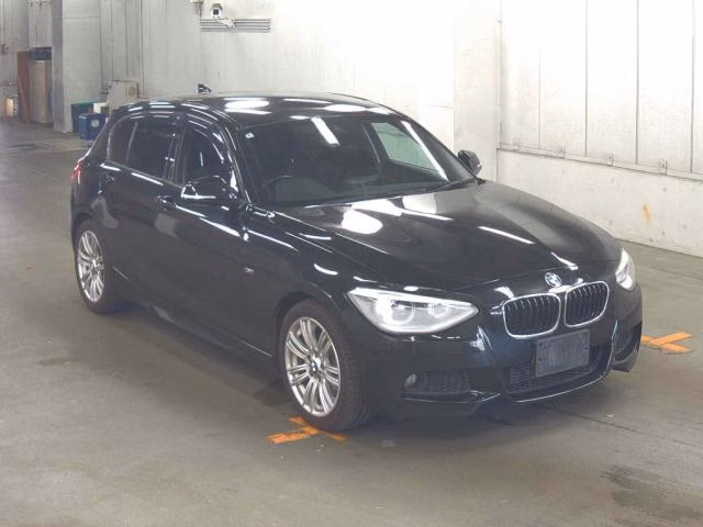 BMW 1-SERIES