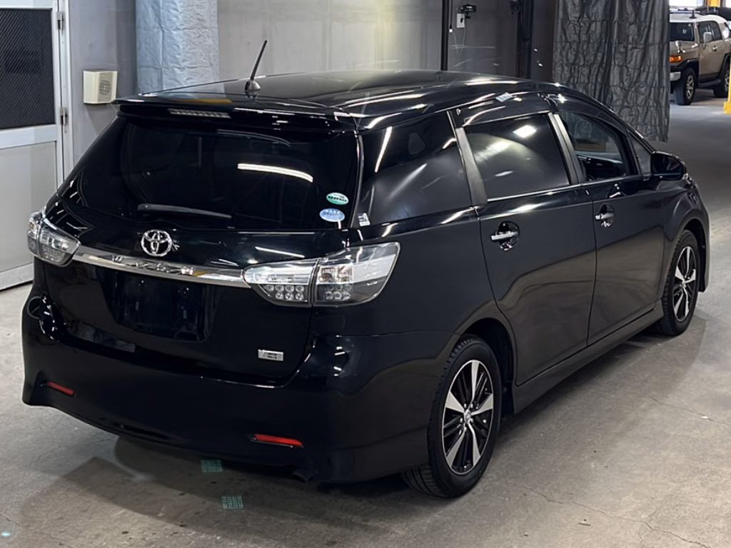 TOYOTA WISH