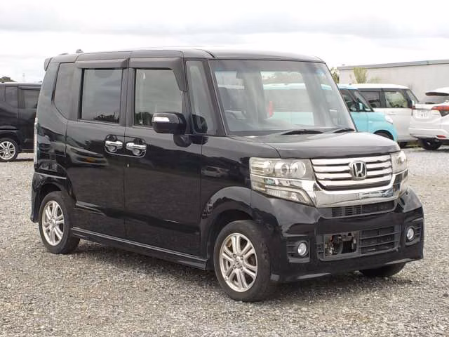 HONDA N-BOX