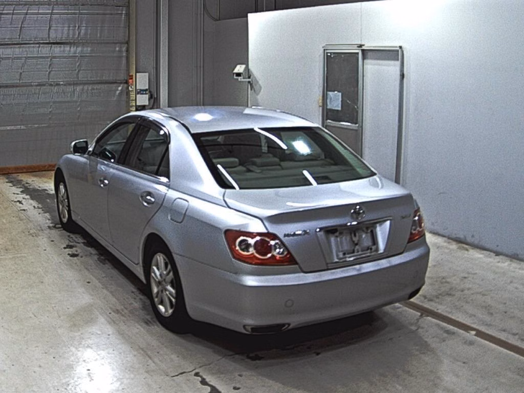 TOYOTA MARK X